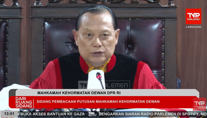 Adang Darajatun dalam Sidang MKD - Holopis