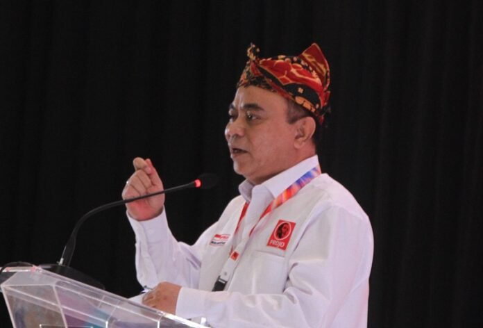 Budi Arie Projo