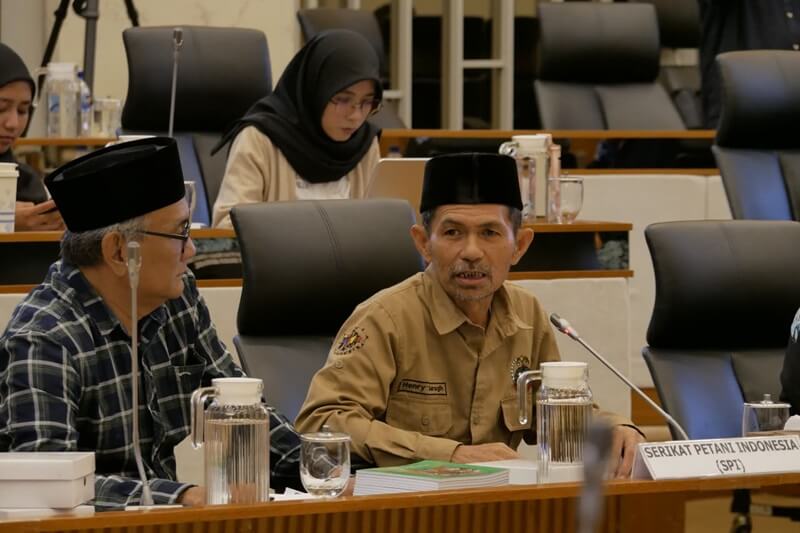Henry Saragih RDP dengan Komisi IV DPR RI
