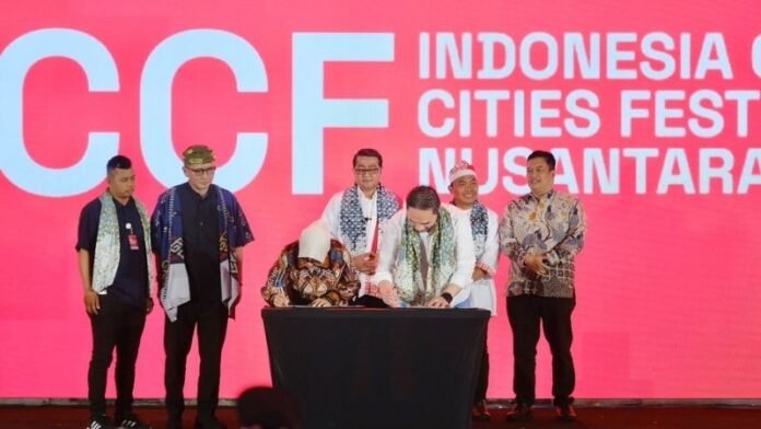 ICCF 2025 - Holopis