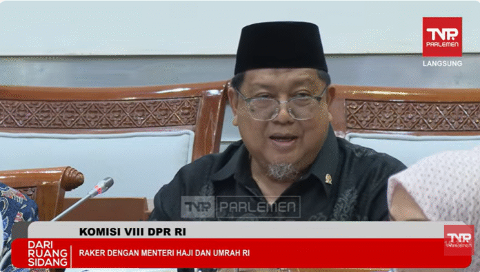 Iqbal Ramzi dalam rapat Komisi VIII dengan Kementerian Haji dan Umrah - Holopis