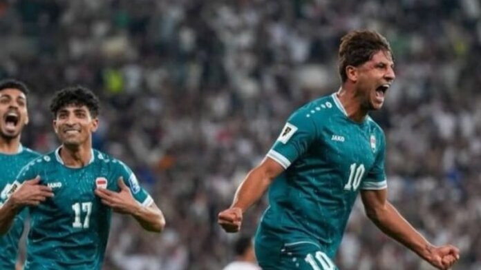 Pemain Timnas Irak cetak gol saat laga versus UEA._HOLOPIS