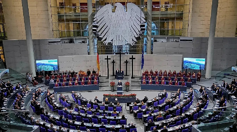 Jerman kembali pasok senjata ke israel - Holopis