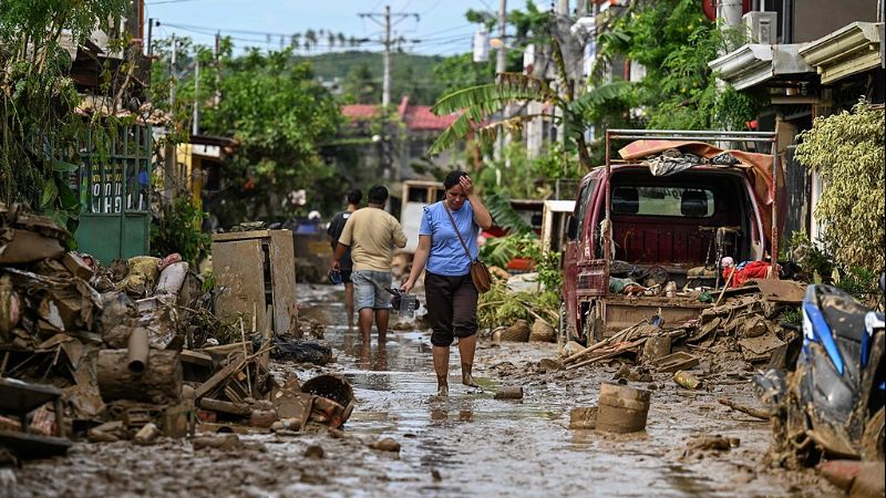 Topan Kalmaegi yang porak-porandakan Filipina._HOLOPIS