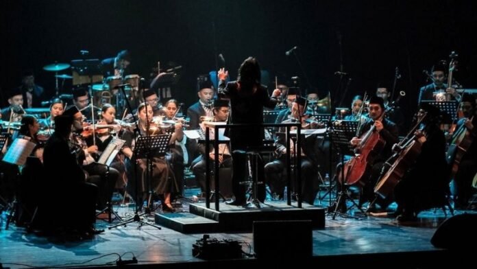 Konser Satoe Indonesia - Holopis