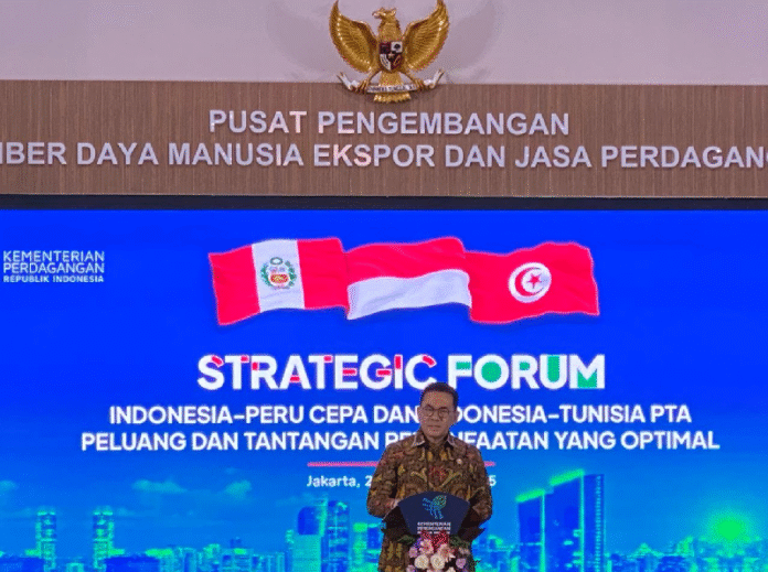 Mendag Busan dalam Strategic Forum - Holopis