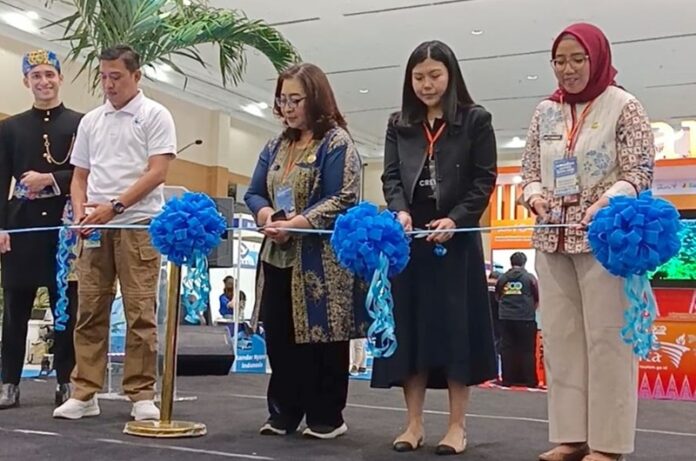 Pembukaan Acara Indonesia Outing Expo 2025 - Holopis