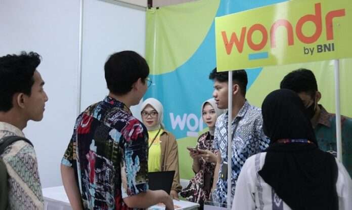 Potret Pelamar di Job Fair Holopis