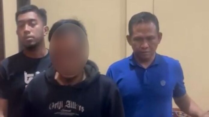 Pria di Maros Pukul Polisi - Holopis (2)