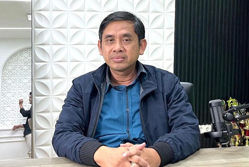Prof. Dr. Khamami Zada