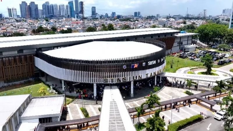 Stasiun Tanah Abang Baru - Holopis (1)