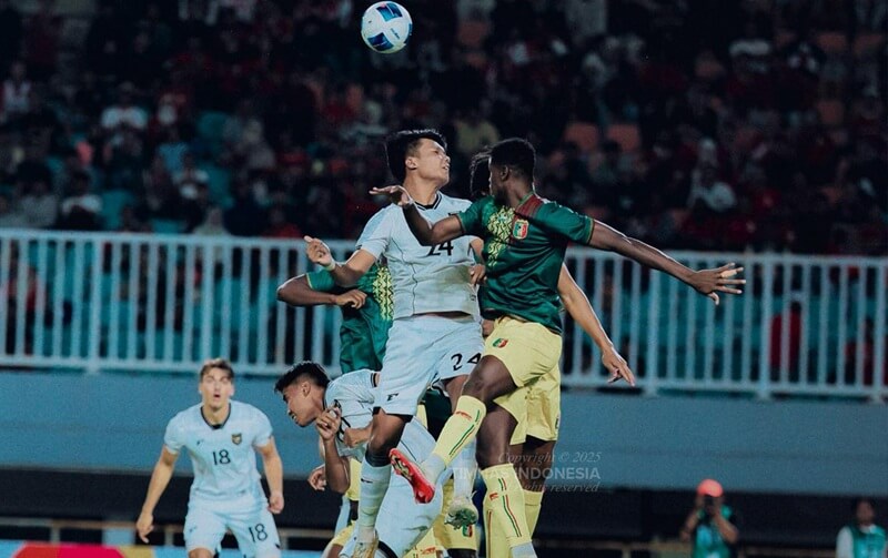 Timnas U-23 Indonesia vs Mali di laga uji coba - Holopis