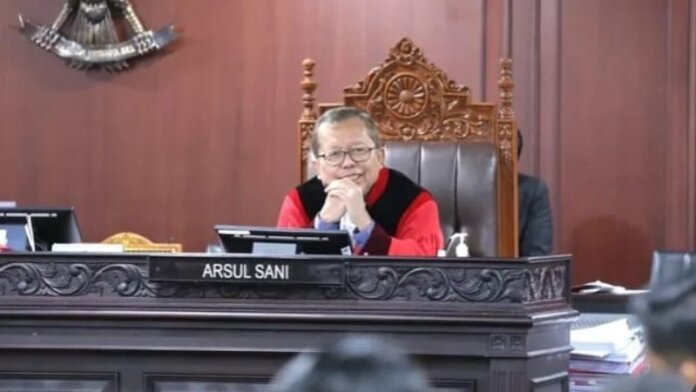 Hakim Mahkamah Konstitusi (MK) Arsul Sani_HOLOPIS.