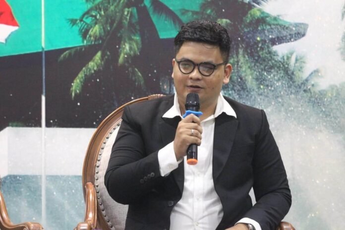 Arifki Chaniago - Pengamat Politik