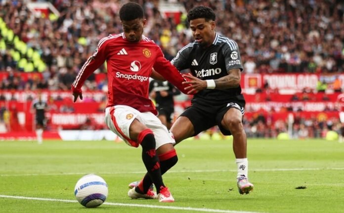 Aston Villa vs Manchester United di Liga Inggris - Holopis