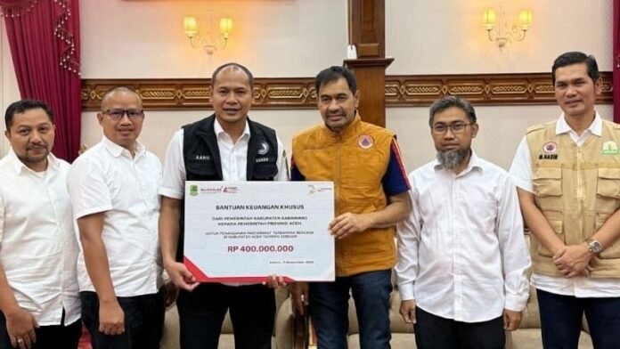 Bantuan Pemkab Karawang untuk Aceh Tamiang - Holopis