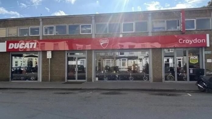 Dealer Ducati Croydon - Holopis