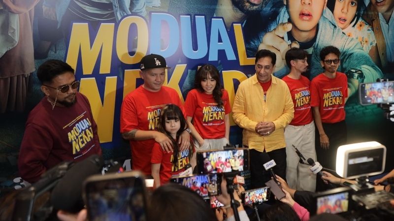 Film Moudal Nekad - Holopis