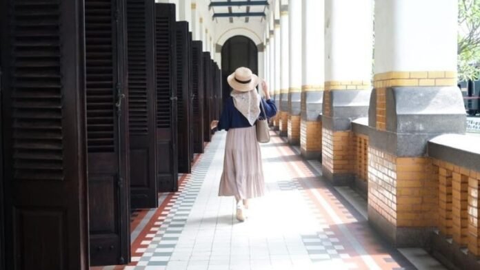 Gedung Lawang Sewu - Holopis