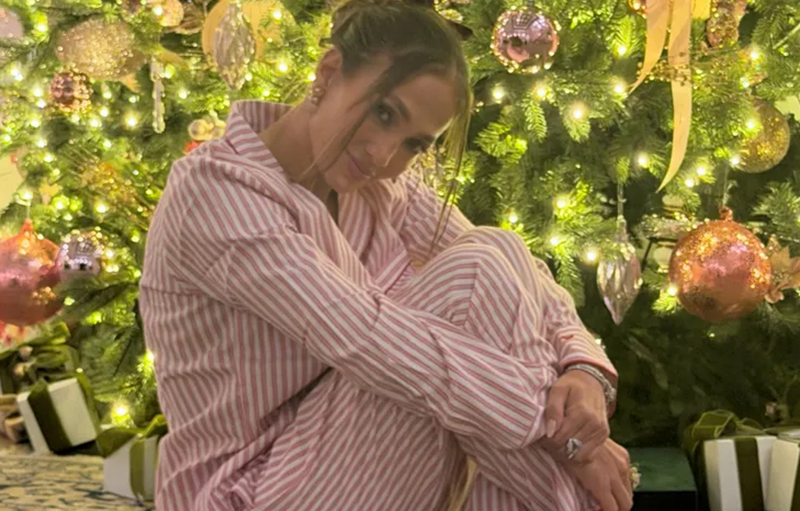 Jennifer Lopez Holopis.com