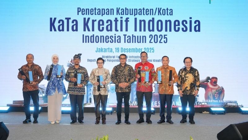 Kata Kreatif 2025 - Holopis
