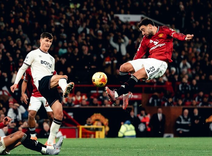 Manchester United vs West Ham di Liga Inggris - Holopis