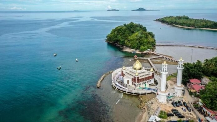 Masjid Samudera Ilahi - Holopis