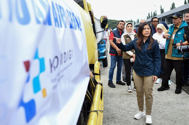 Meutya Hafid Menkomdigi - Holopis