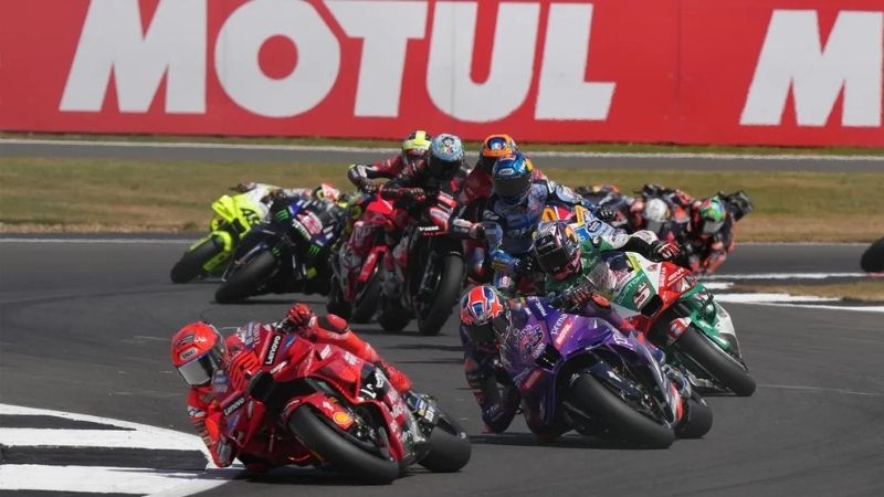 Motul dan MotoGP - Holopis