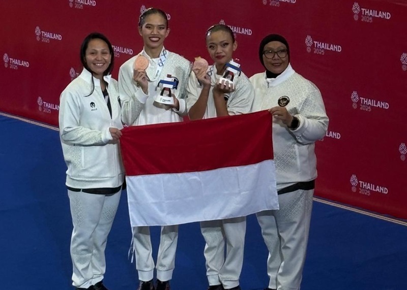 Tim Renang Artistik Indonesia raih perunggu SEA Games 2025 - Holopis