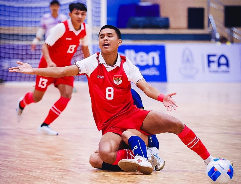 Timnas Futsal Indonesia U-16 vs Thailand di Piala AFF Futsal U-16 2025 - Holopis