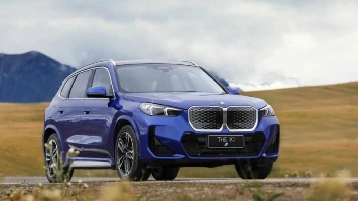 BMW iX1 eDrive25L - Holopis