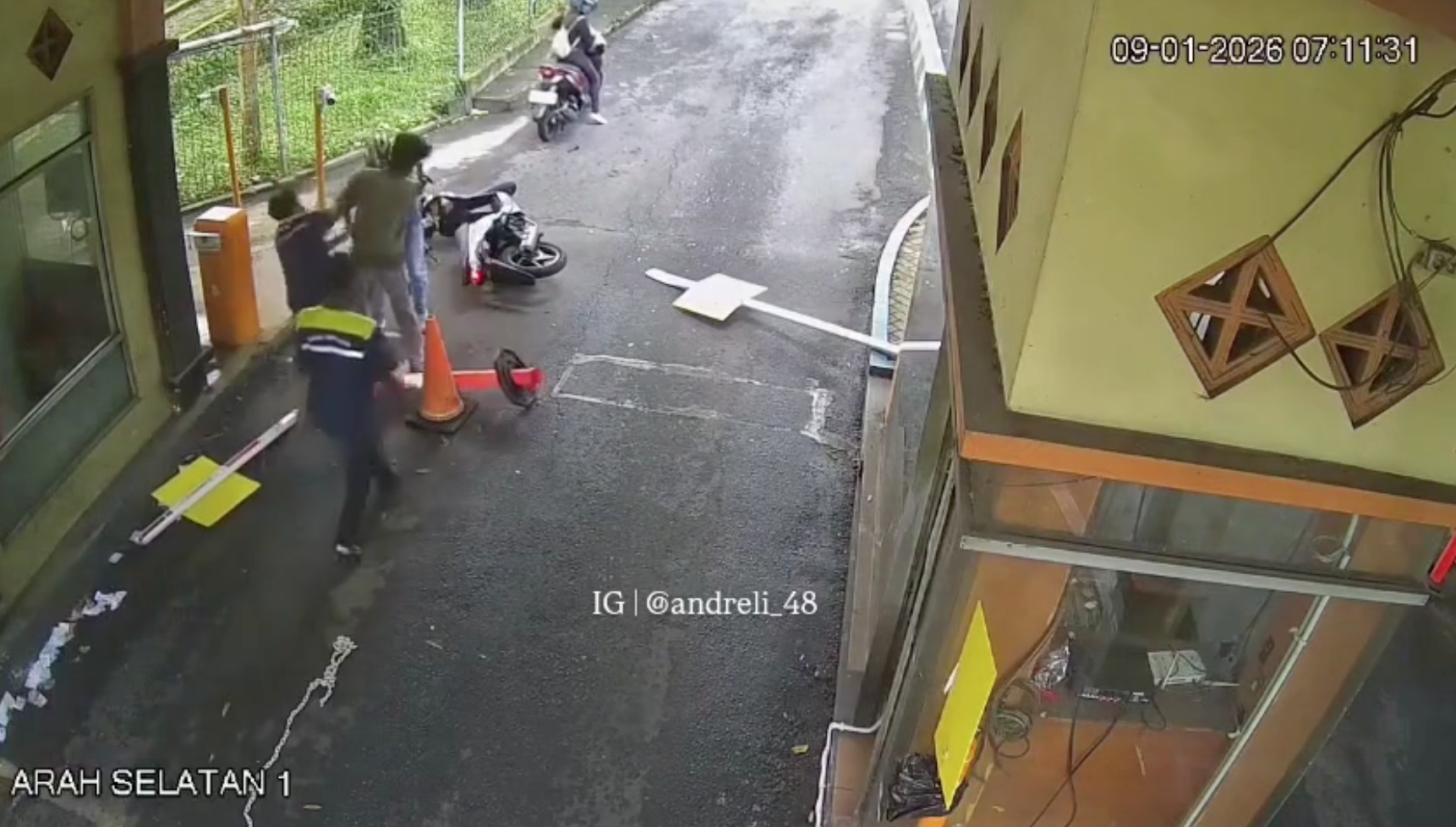 CCTV Portal Bendungan Lahor - HOLOPIS