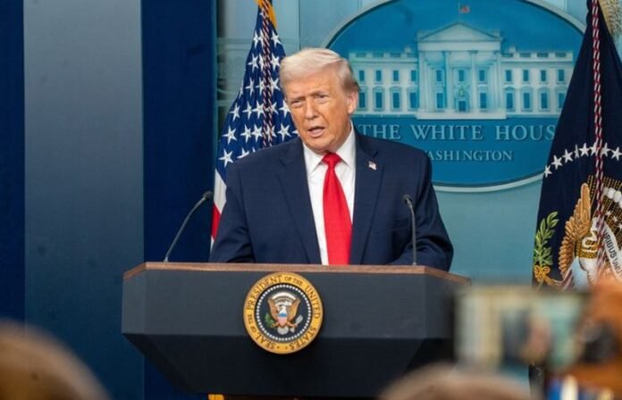 Donald Trump Holopis.com