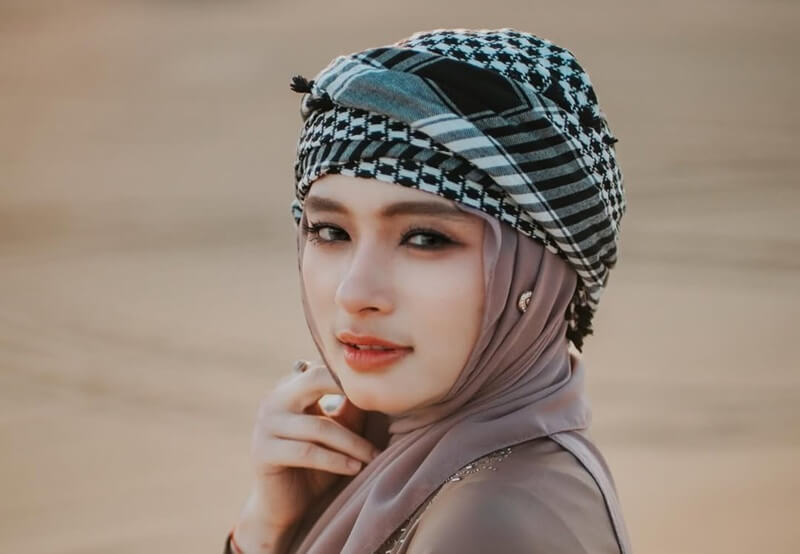 Inara Rusli -