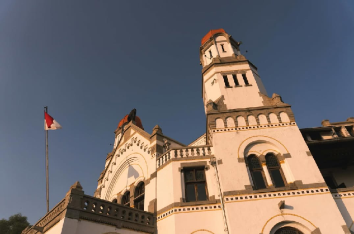 Lawang Sewu - Holopis
