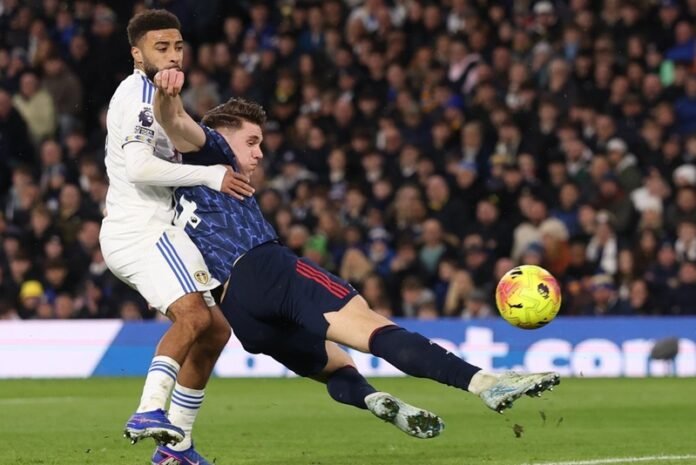 Leeds United vs Arsenal di Liga Inggris - Holopis