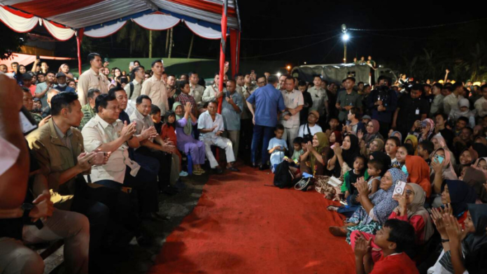 Prabowo Tahun Baru di Pengungsian 1 - Holopis