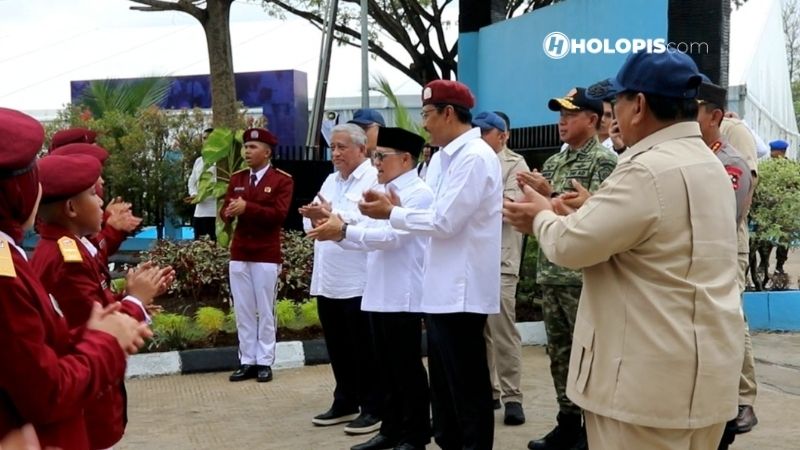 Prabowo Tiba di Sekolah Rakyat 9 Banjarbaru 1 - Holopis Prabowo Tiba di Sekolah Rakyat 9 Banjarbaru 1 - Holopis