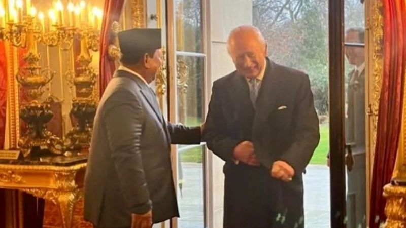 Prabowo dan Raja Charles III - Holopis