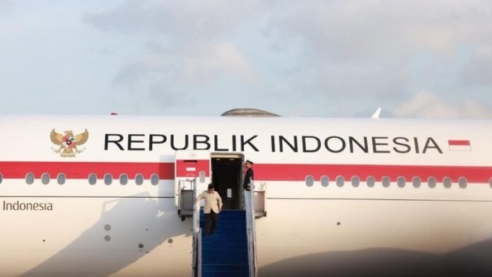 Prabowo tiba di Indonesia - Holopis