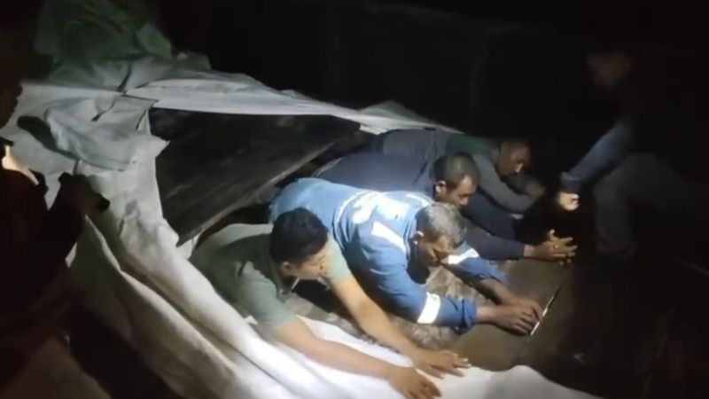 TNI AL Bongkar Penyelundupan Timah - Holopis