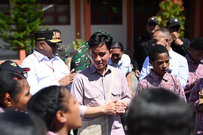 Wapres Kunjungi Sekolah Rakyat Biak - HOLOPIS