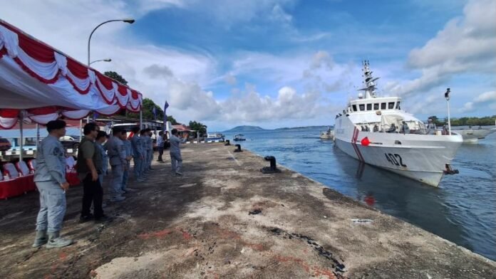 Bakamla melepas keberangkatan KN. Singa Laut-402. HOLOPIS
