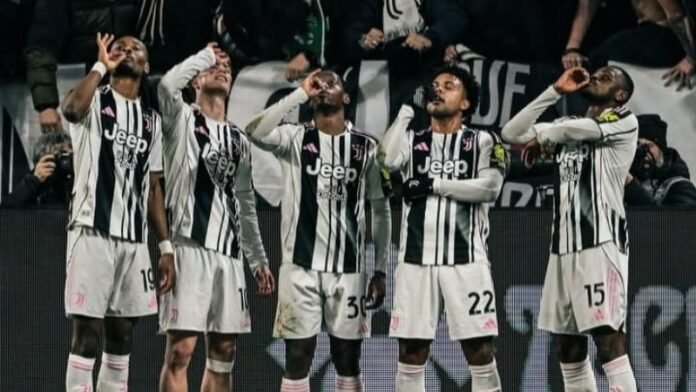 Pemain Juventus selebrasi saat mengalahkan Napoli._HOLOPIS