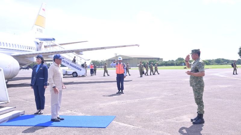 Wamenhan Marsekal TNI (Purn) Donny Ermawan cek Rencana pengembangan Lanud Sultan Hasanuddin._HOLOPIS