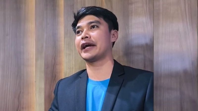 Aiman Ricky - holopis