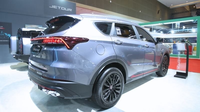 Jetour X70 Plus - Holopis (2)