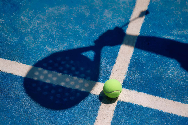 Lapangan padel - Holopis
