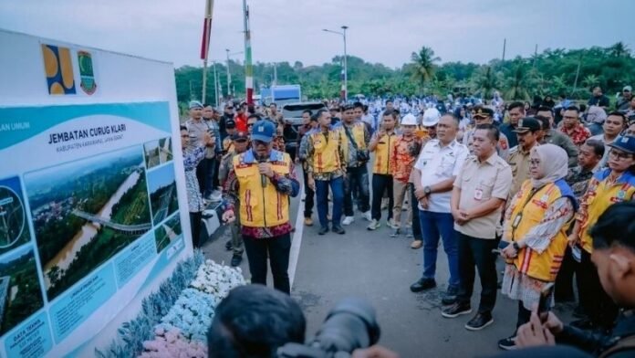 Peresmian Jembatan Curug Klari Senilai Rp11,9 Miliar - Holopis
